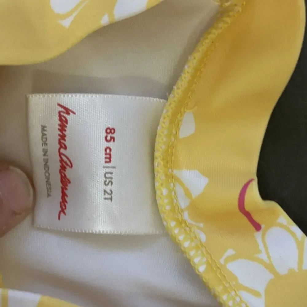 Hanna Andersson Yellow Floral Zip Short Sleeve One Piece Swimsuit 2T